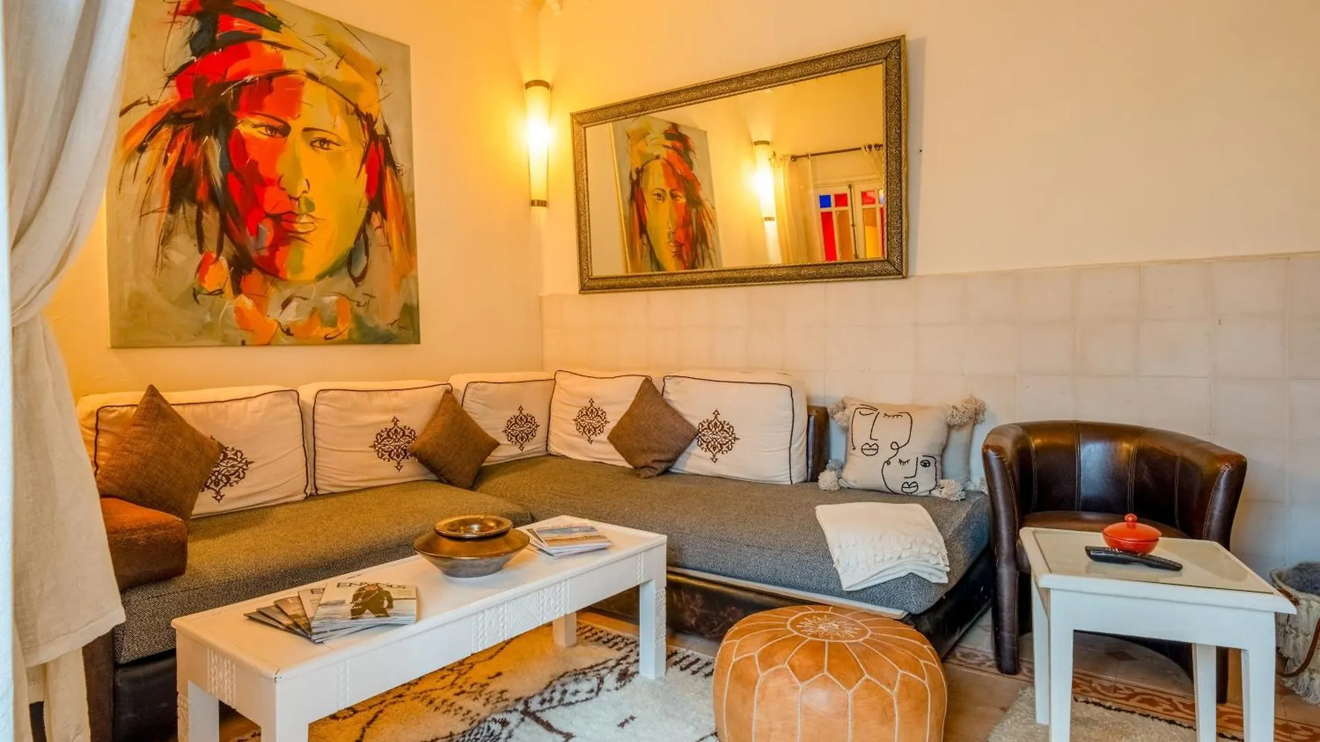Riad Awinati Location Privatisee ,Piscine Chauffee , Beau Rooftop Marakeş